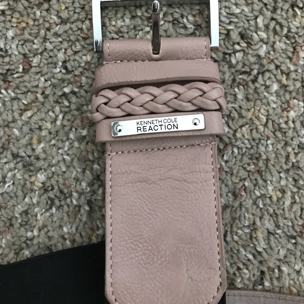 Kenneth Cole belt